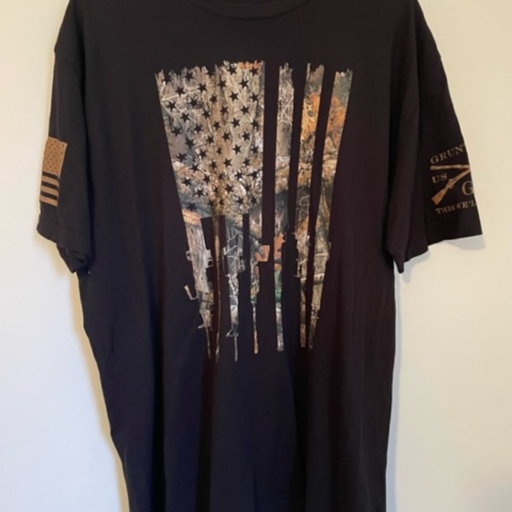 Realtree Edge Rifle Flag T-Shirt